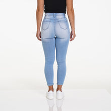 Load image into Gallery viewer, Navishape Light Wash Ripped Jeans