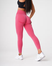 Load image into Gallery viewer, Hot Pink Curve Seamless Leggings