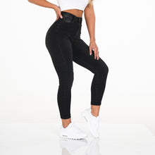 Load image into Gallery viewer, Navishape Black Jeans