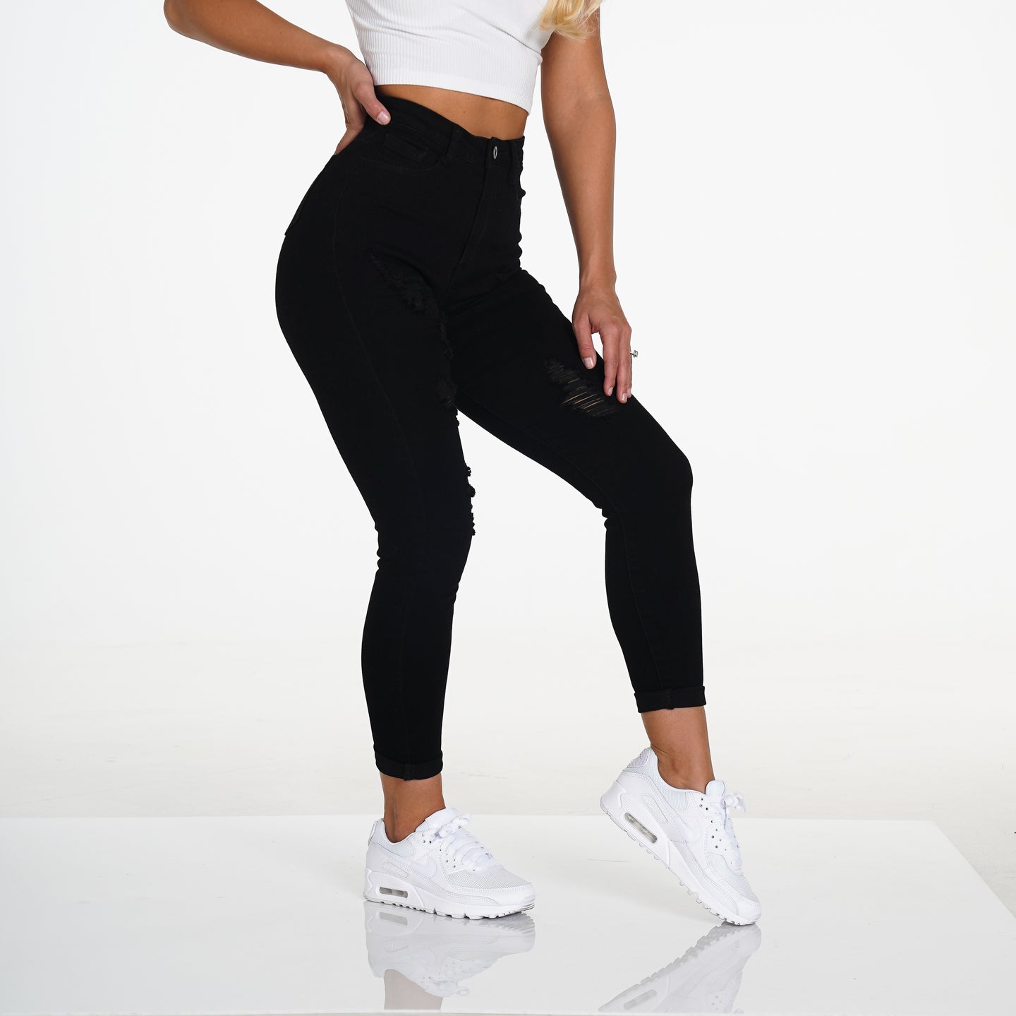 Navishape Black Ripped Jeans