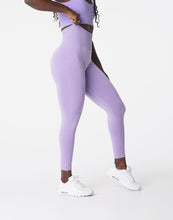 Load image into Gallery viewer, Lilac Curve Seamless Leggings