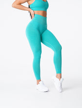 Load image into Gallery viewer, Turquoise NV Seamless Leggings