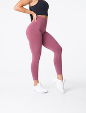 Load image into Gallery viewer, Maroon Curve Seamless Leggings