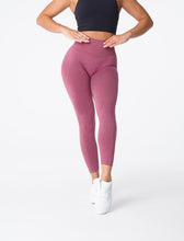 Load image into Gallery viewer, Maroon NV Seamless Leggings