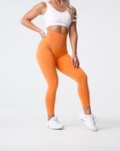 Load image into Gallery viewer, Sunset Orange NV Seamless Leggings