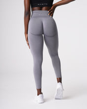 Load image into Gallery viewer, Grey Curve Seamless Leggings