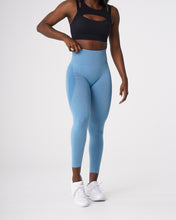 Load image into Gallery viewer, Sky Blue Contour Seamless Leggings