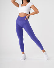 Load image into Gallery viewer, Electric Blue NV Seamless Leggings